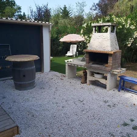 Le Cabanon Сasa de vacaciones Vias