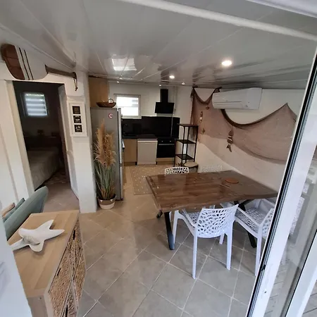 Le Cabanon Hébergement de vacances *