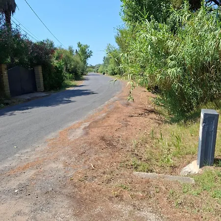 Le Cabanon Hébergement de vacances Vias